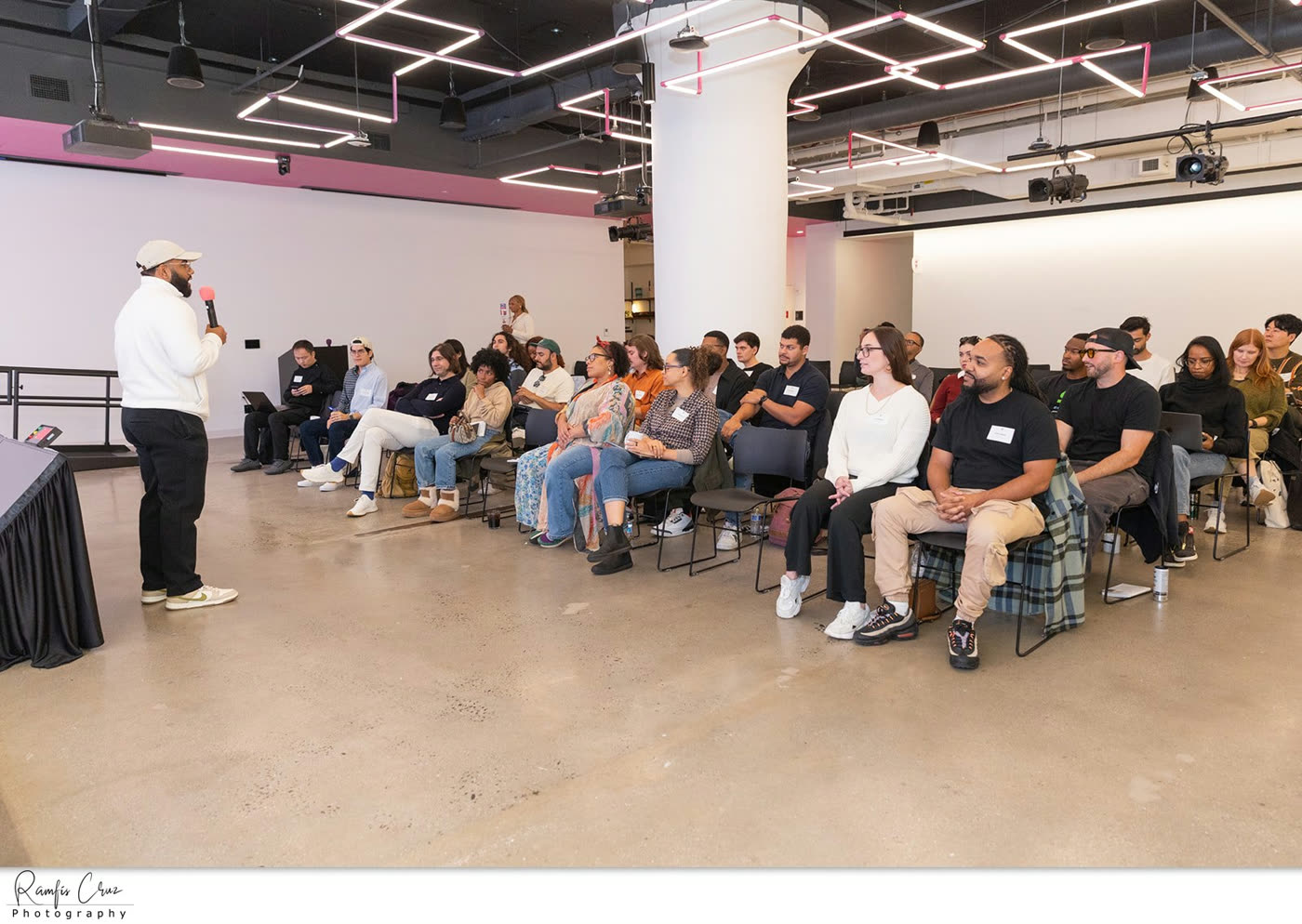 Vibe Connect community members networking